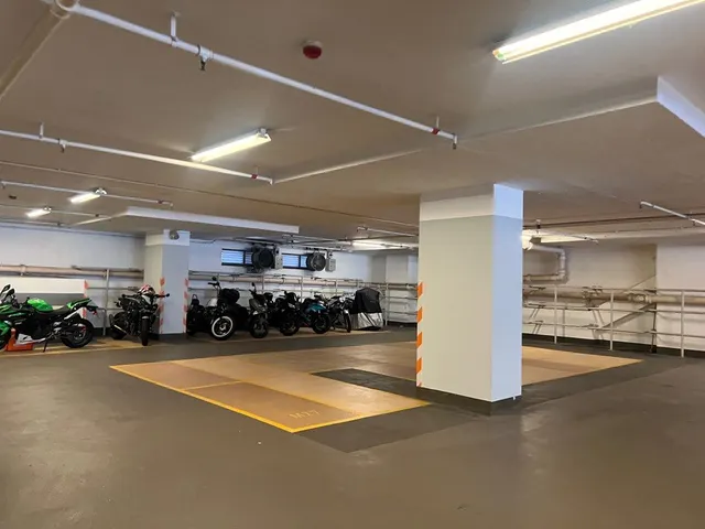 曼克頓山車位