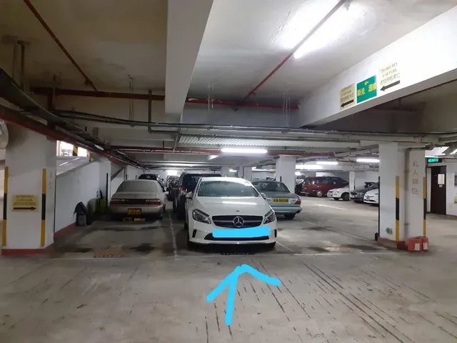 富豪花園車位