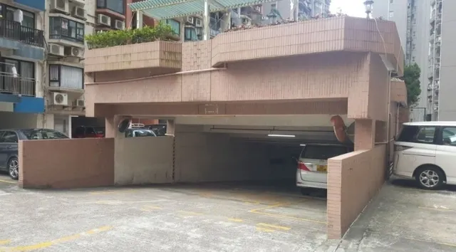 富豪閣車位