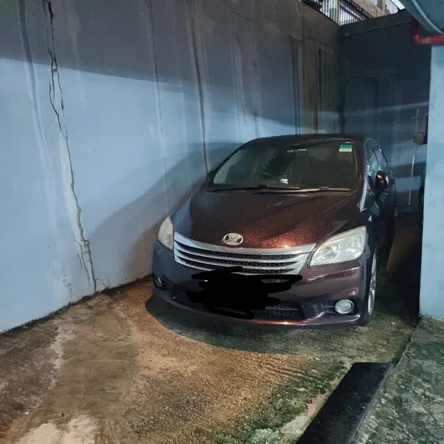 華峰園車位