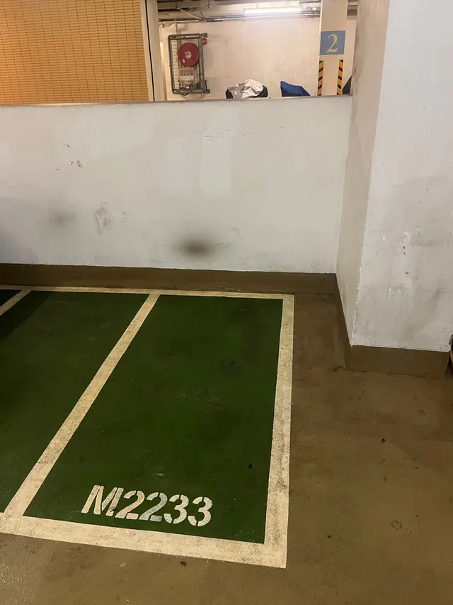 碧堤半島車位