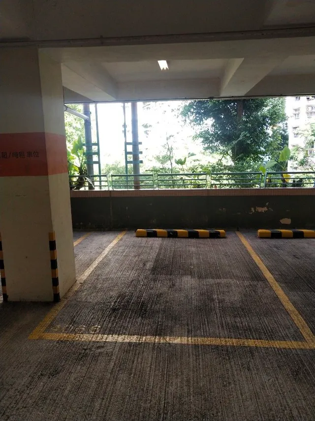 美松苑車位