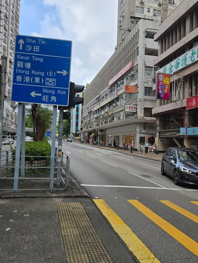 萬基大廈車位