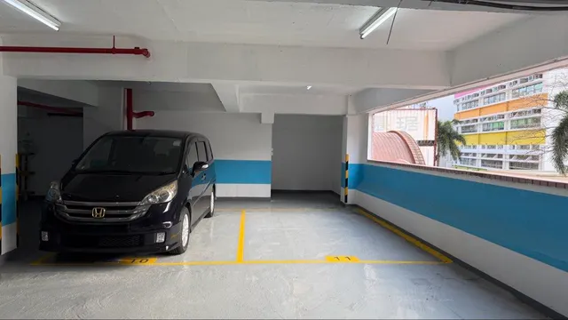 榮富苑車位