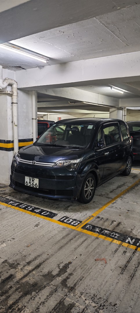 金獅花園2期車位