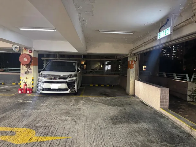 美松苑車位