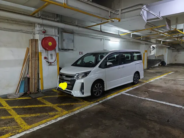 凱源工廈車位