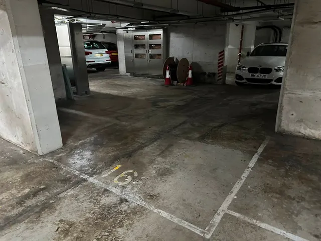 海濱花園車位