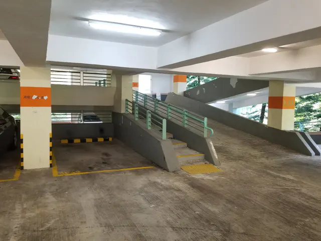 美松苑車位